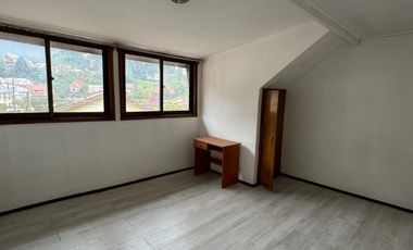 Gran casa 3 pisos en Barrio Universitario Concepción, Chorrillos