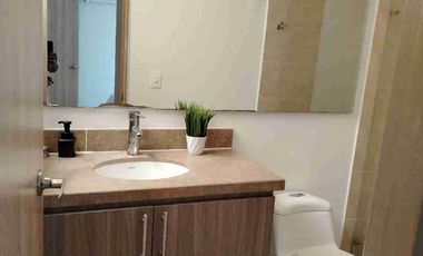 Apto Amoblado condominio club  Palmetto