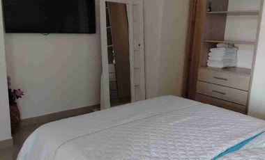 Apto Amoblado condominio club  Palmetto