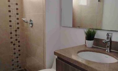 Apto Amoblado condominio club  Palmetto