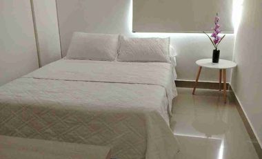 Apto Amoblado condominio club  Palmetto