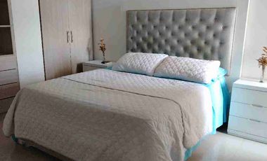 Apto Amoblado condominio club  Palmetto