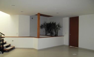 EXCELENTE CASA EN VENTA EN BOSQUES DEL REFUGIO
