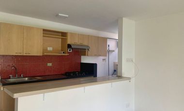 46076 Apto en Arriendo. El Esmeraldal