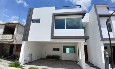 CASA EN VENTA EX HACIENDA LA CARCAÑA SAN PEDRO CHOLULA PUEBLA