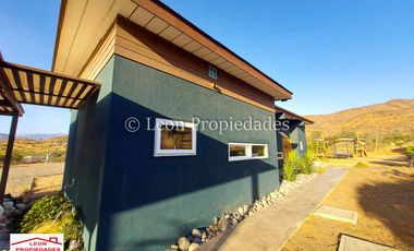 León Propiedades arrienda hermosa casa en sector Alhué