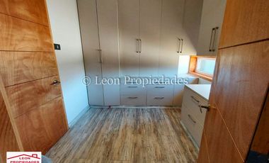 León Propiedades arrienda hermosa casa en sector Alhué