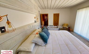 León Propiedades arrienda hermosa casa en sector Alhué