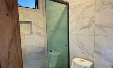 CASA EN VENTA RESIDENCIAL VICTORIA