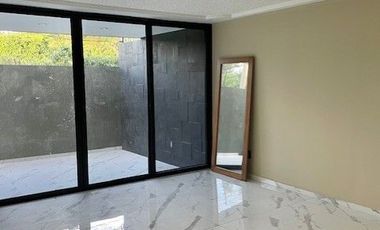 CASA EN VENTA RESIDENCIAL VICTORIA