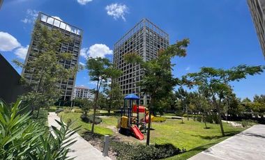 VENTA - Santa Fe Juriquilla. Departamento con estudio y 1 recamara