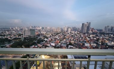 Good deal! Corner 3BR Unit for Sale in Solstice, Circuit Makati