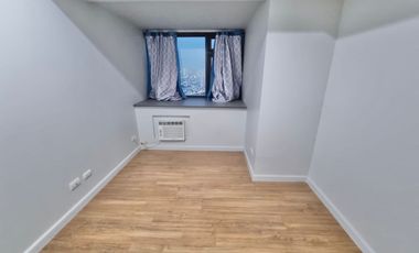 Good deal! Corner 3BR Unit for Sale in Solstice, Circuit Makati