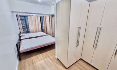Good deal! Corner 3BR Unit for Sale in Solstice, Circuit Makati