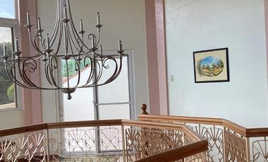 House and Lot for Sale Talisay Batangas with beautiful view of the Lake