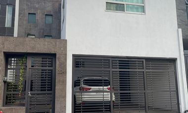 CASA EN RENTA AMUEBLADA, EN CUMBRES ELITE, ARRIBA DE LEONES...