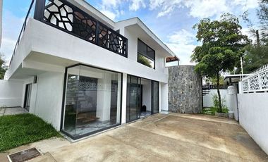 CASA EN VENTA EN PROVIDENCIA