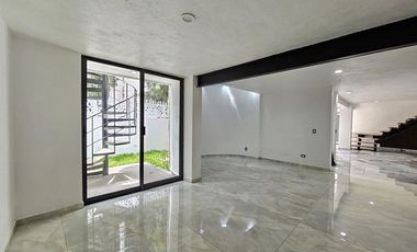 CASA EN VENTA EN PROVIDENCIA