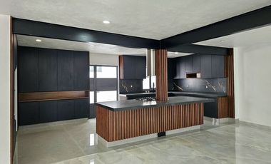 CASA EN VENTA EN PROVIDENCIA