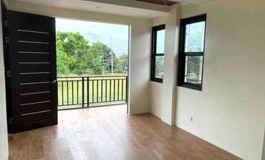 BRAND NEW 4-Bed house for sale Riviera Golf Estate, Silang. ONLY P22m