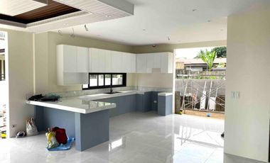BRAND NEW 4-Bed house for sale Riviera Golf Estate, Silang. ONLY P22m