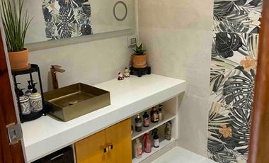 QUALITY 5-Bed House for sale at Riviera Golf Estate, Silang. P40m (neg)