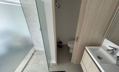 Apartamento Amoblado en renta - Av Centenario