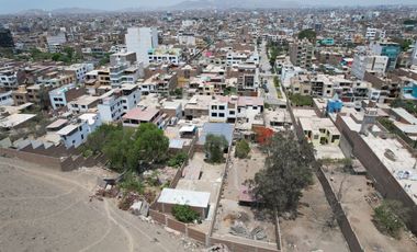 SE VENDE CASA A PRECIO DE TERRENO EN LOS OLIVOS URB. COVIDA