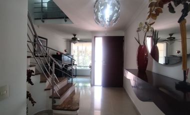 Casa amoblada en arriendo en La Castellana.