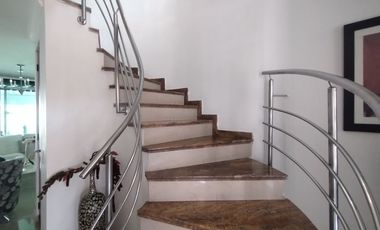 Casa amoblada en arriendo en La Castellana.