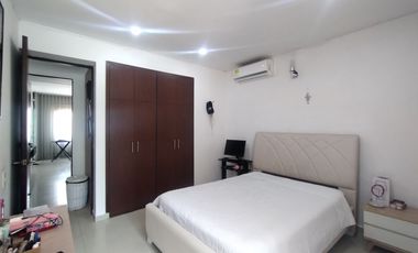 Casa amoblada en arriendo en La Castellana.