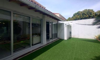 Casa amoblada en arriendo en La Castellana.