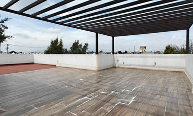 Casa en Venta en Metepec dentro de Residencial a 2 min. De Av. Las Torres