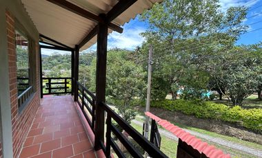 CASA CAMPESTRE MONIQUIRA VENTA
