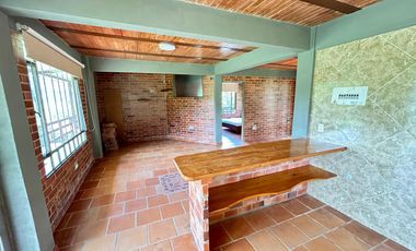 CASA CAMPESTRE MONIQUIRA VENTA