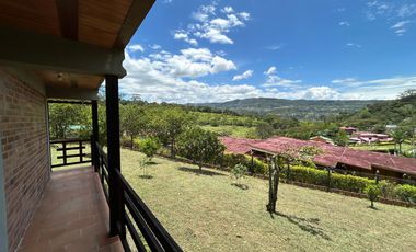 CASA CAMPESTRE MONIQUIRA VENTA