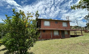 CASA CAMPESTRE MONIQUIRA VENTA