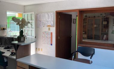 EDIFICIO EN VENTA  IDEAL OFICINAS, KINDER,  ETC