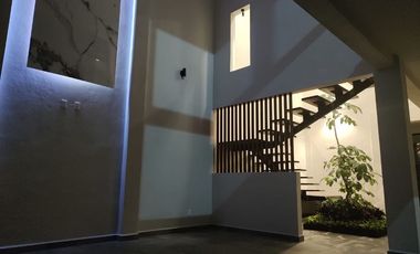 Se VENDE CASA, LOMAS TRUJILLO, EMILIANO ZAPATA