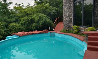 SE VENDE CASA CON ALBERCA EN  SAN ISIDRO, YAUTEPEC, MORELOS