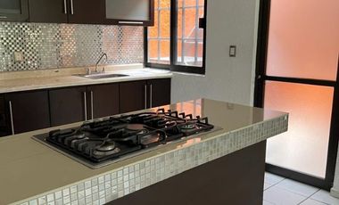 Se vende casa EN EL FRACC JUNTO AL RIO