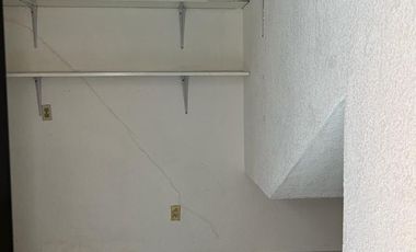 Se vende casa EN EL FRACC JUNTO AL RIO