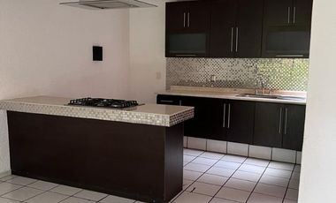 Se vende casa EN EL FRACC JUNTO AL RIO