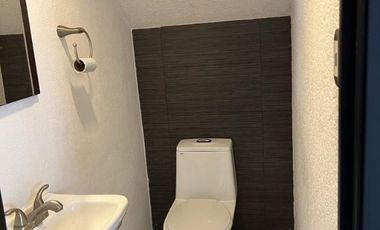 Se vende casa EN EL FRACC JUNTO AL RIO