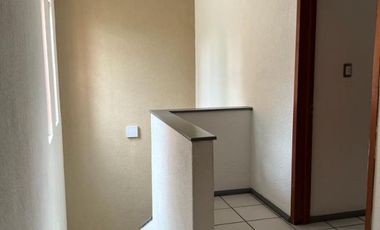 Se vende casa EN EL FRACC JUNTO AL RIO