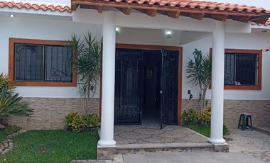 Casa Sola en Santa Mónica, Temixco, Morelos