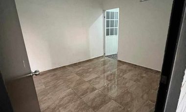 Se vende Casita con Alberca
