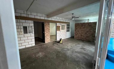 Se vende Casita con Alberca