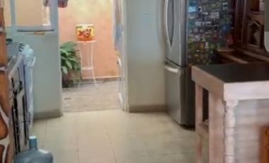 Se vende casa en privada