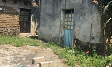 Se vende terreno, cuenta con servicios